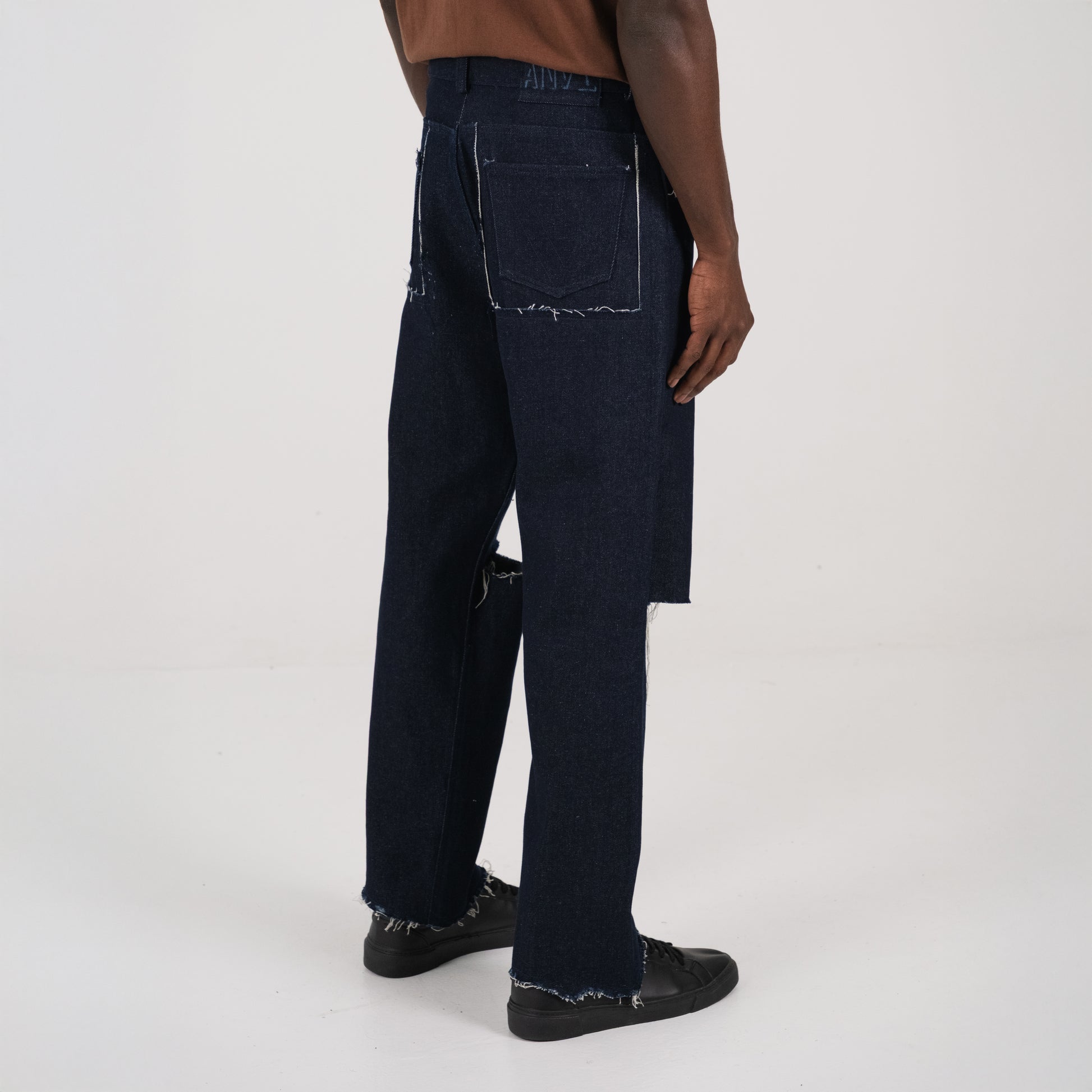 LE PANTALON DENIM DESTROY